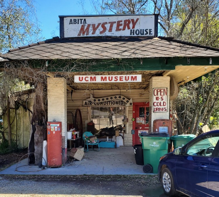 Abita Mystery House / UCM Museum (Abita&nbspSprings,&nbspLA)